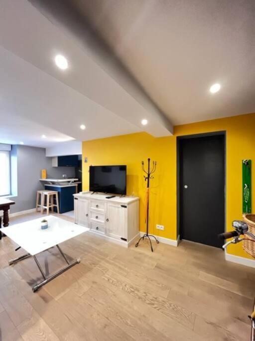 Le Grenier A Sel - Reims Apartamento Exterior foto